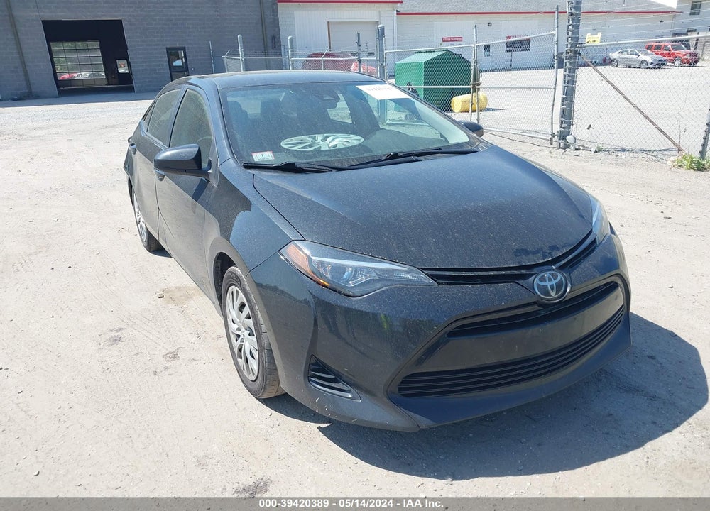 2019 TOYOTA COROLLA LE VIN: 2T1BURHE3KC131028