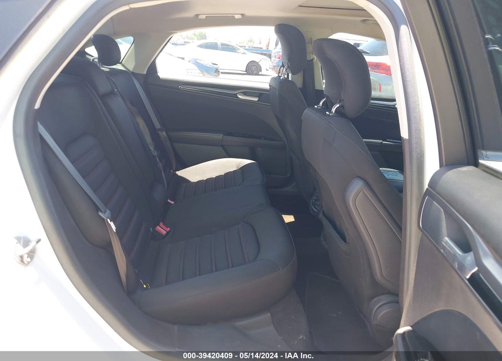 2014 FORD FUSION SE VIN: 3FA6P0H71ER376887