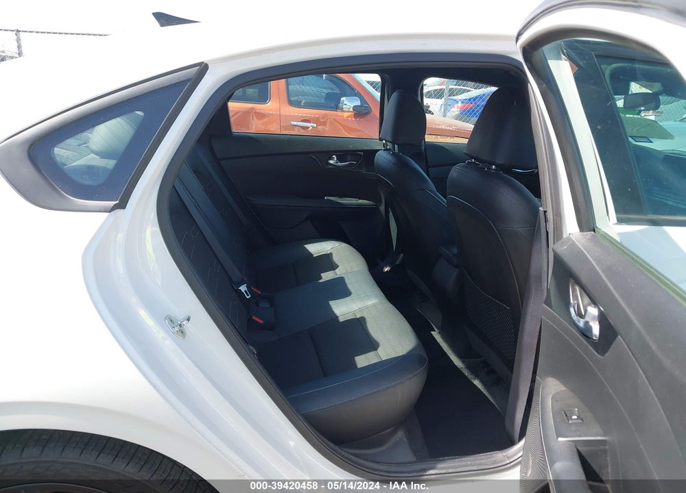 2021 KIA FORTE GT LINE VIN: 3KPF34AD1ME381767