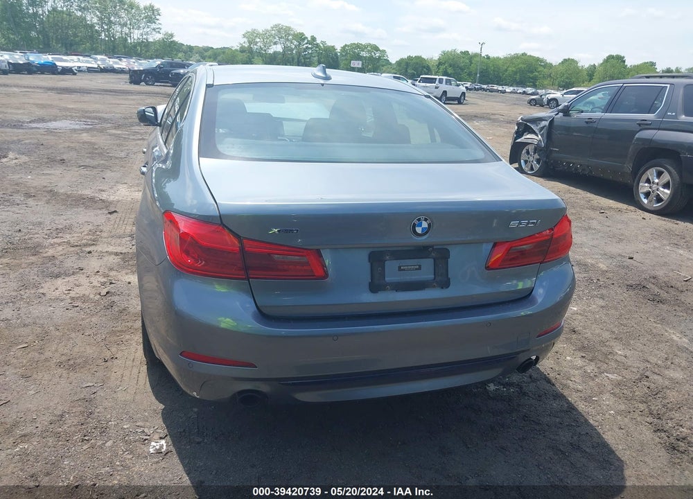2018 BMW 530I XDRIVE VIN: WBAJA7C51JWA74138