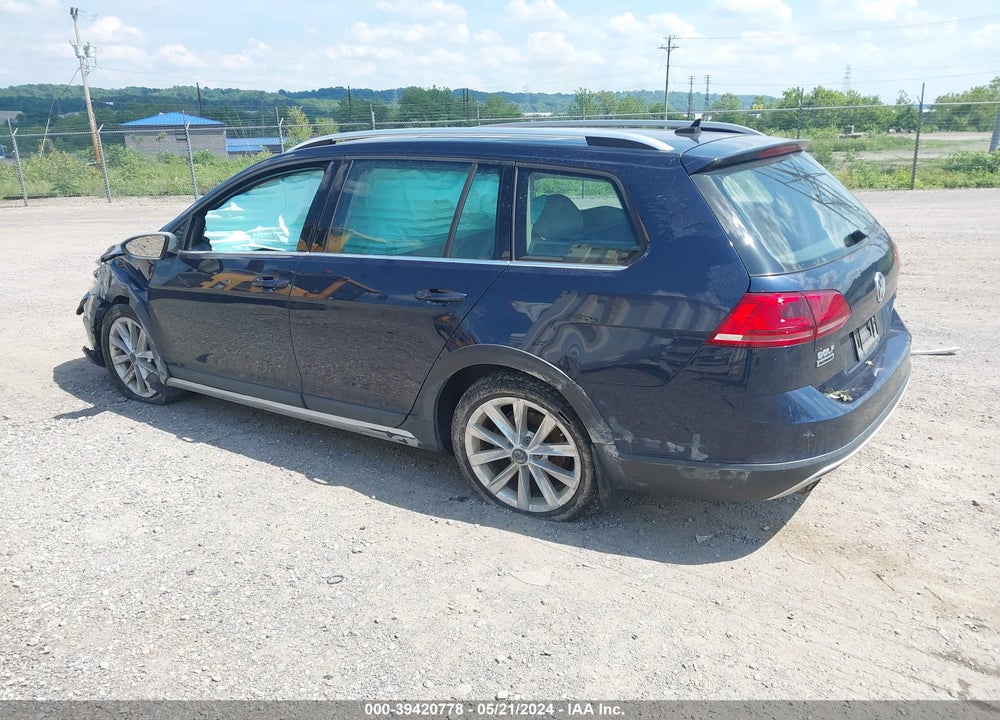 2017 VOLKSWAGEN GOLF ALLTRACK VIN: 3VWH17AU1HM513175