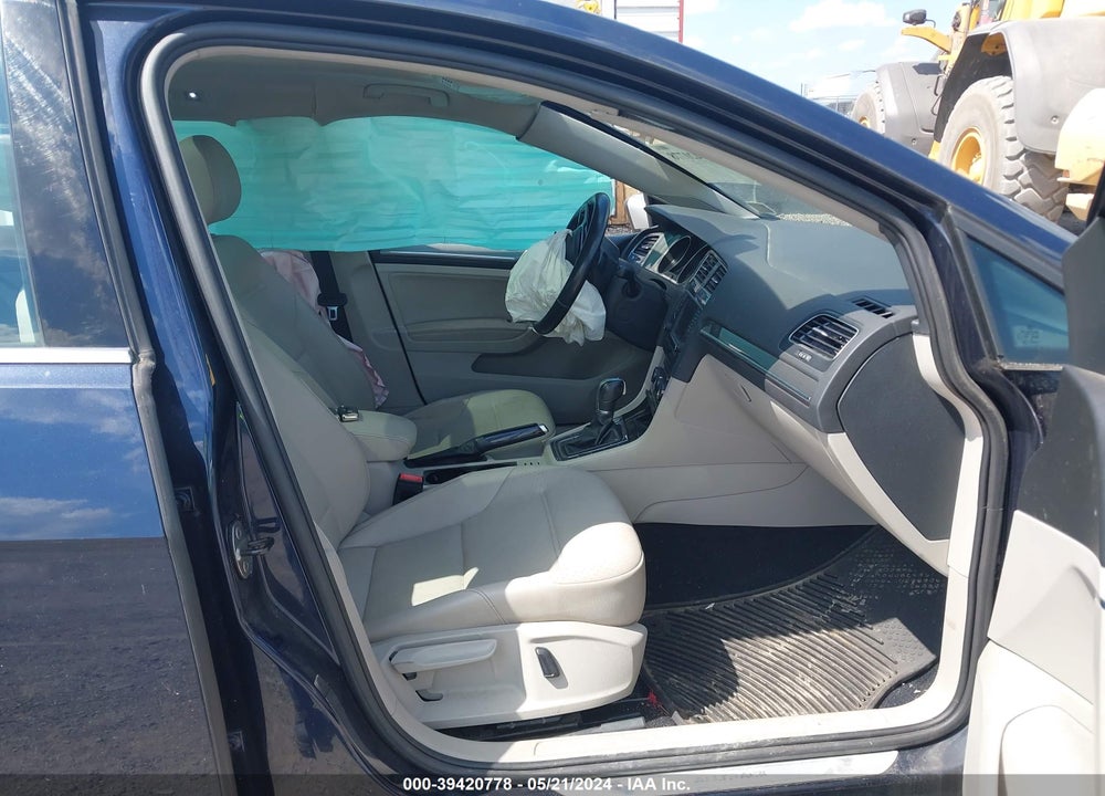 2017 VOLKSWAGEN GOLF ALLTRACK VIN: 3VWH17AU1HM513175