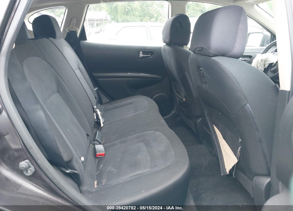 2014 NISSAN ROGUE SELECT S VIN: JN8AS5MV0EW701180