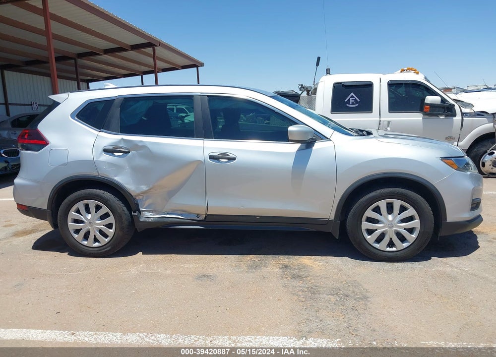 2019 NISSAN ROGUE S VIN: 5N1AT2MT9KC809893