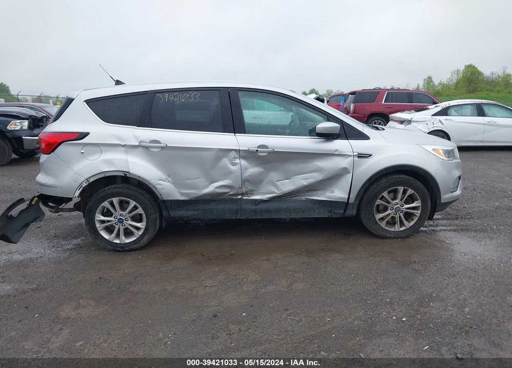 2019 FORD ESCAPE SE VIN: 1FMCU9GDXKUB91688
