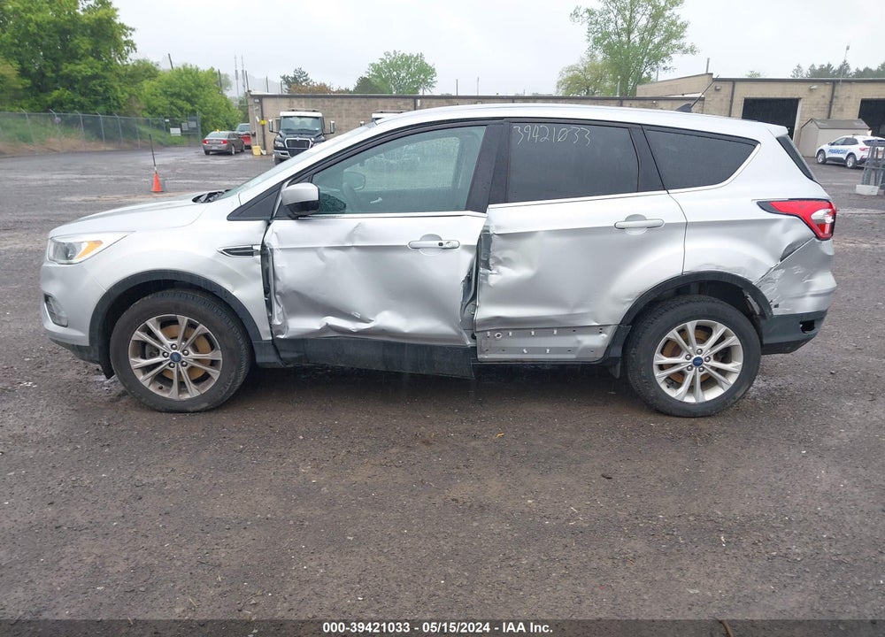 2019 FORD ESCAPE SE VIN: 1FMCU9GDXKUB91688
