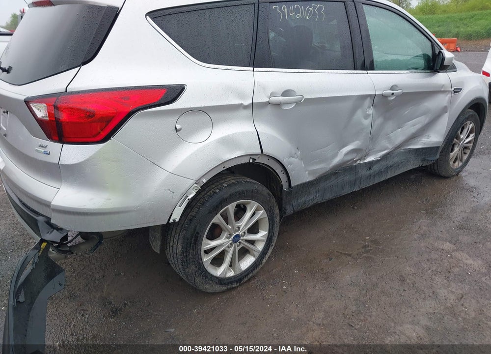 2019 FORD ESCAPE SE VIN: 1FMCU9GDXKUB91688