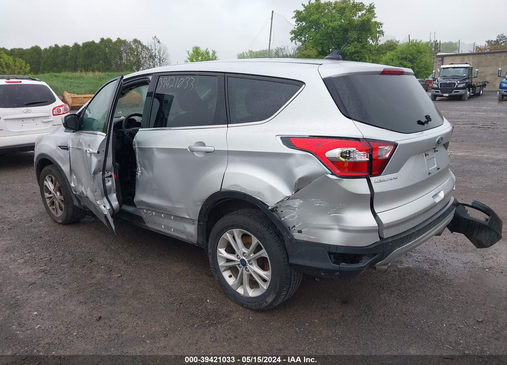 2019 FORD ESCAPE SE VIN: 1FMCU9GDXKUB91688