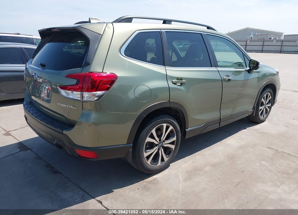 2021 SUBARU FORESTER LIMITED VIN: JF2SKAUC8MH547717