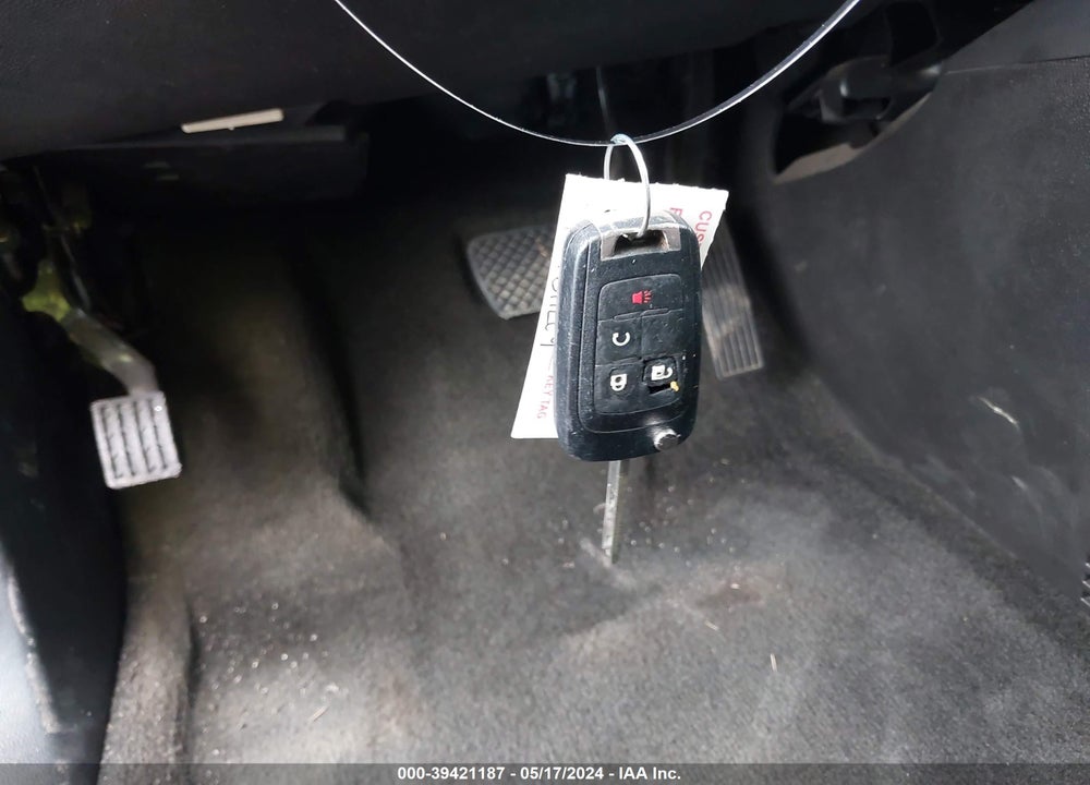 2017 CHEVROLET EQUINOX LT VIN: 2GNALCEKXH1568755