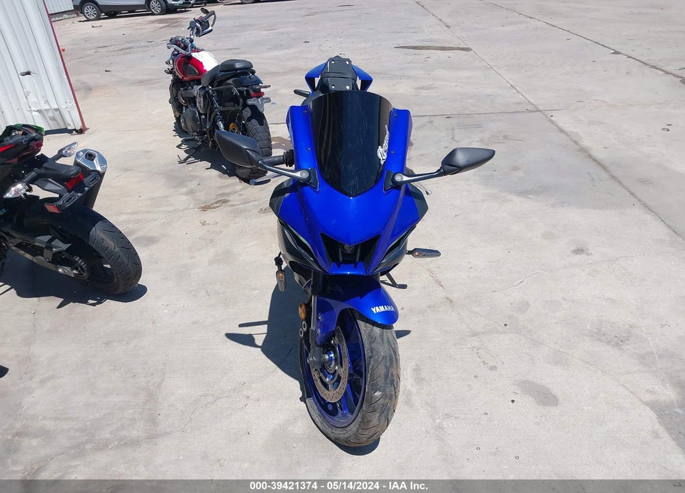 2024 YAMAHA YZFR7 VIN: JYARM38E4RA010448