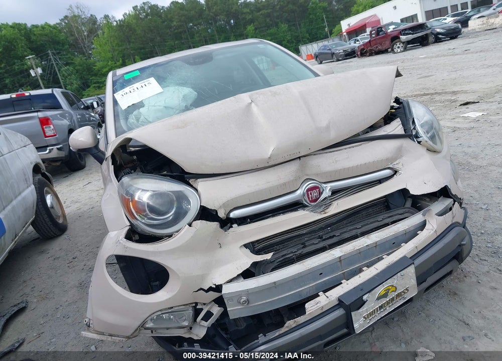 2016 FIAT 500X TREKKING PLUS VIN: ZFBCFXET8GP408421
