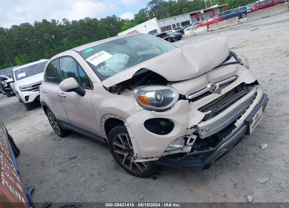 2016 FIAT 500X TREKKING PLUS VIN: ZFBCFXET8GP408421