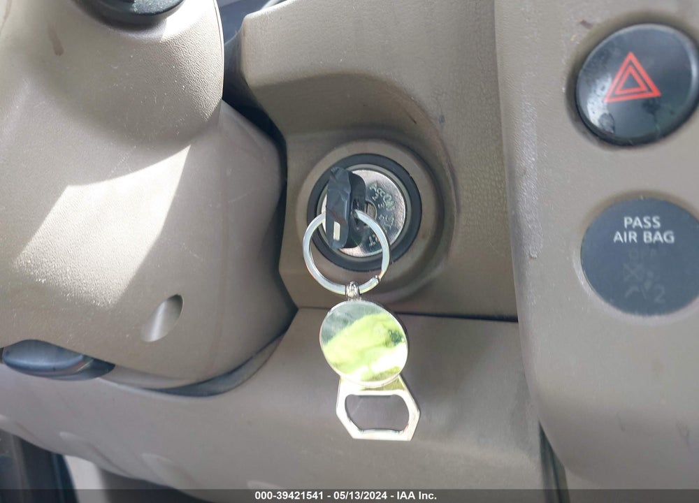 2005 NISSAN PATHFINDER SE VIN: 5N1AR18U35C718943