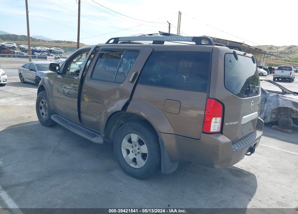 2005 NISSAN PATHFINDER SE VIN: 5N1AR18U35C718943
