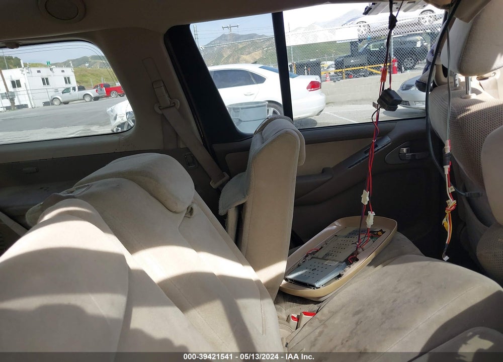 2005 NISSAN PATHFINDER SE VIN: 5N1AR18U35C718943