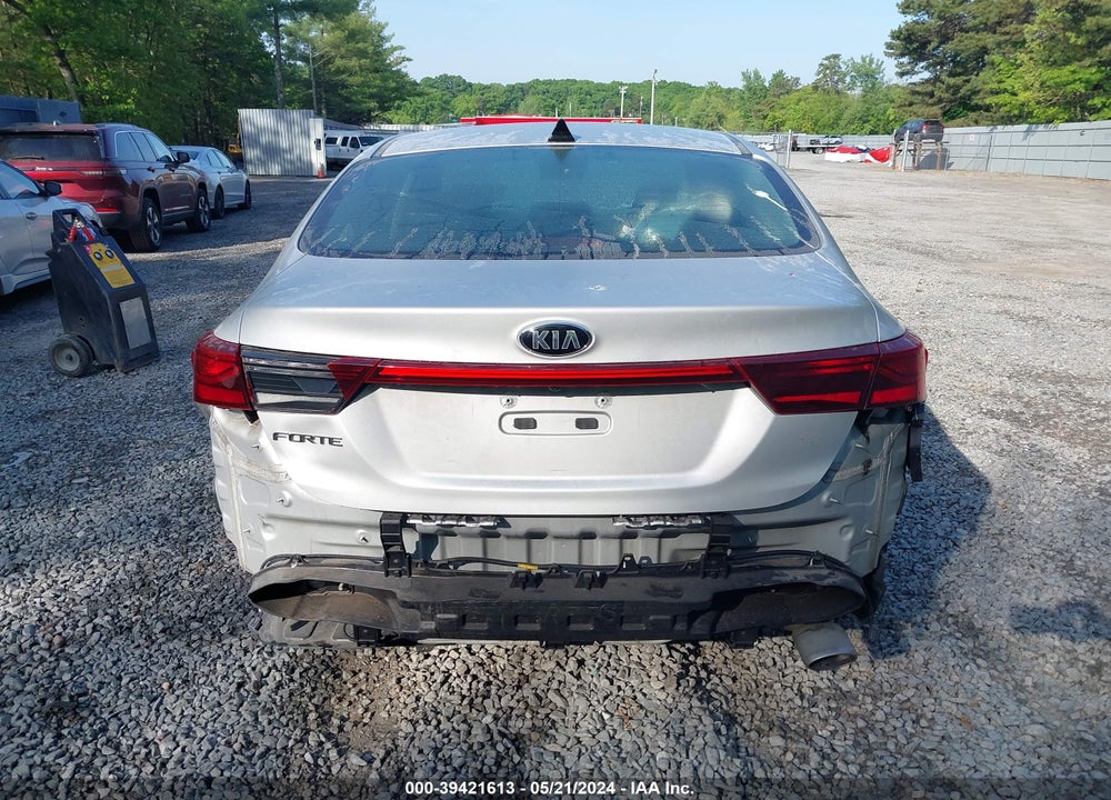 2019 KIA FORTE S VIN: 3KPF34AD9KE114406