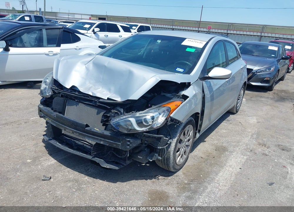 2016 HYUNDAI ELANTRA GT VIN: KMHD35LH9GU255302