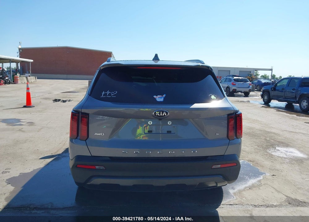 2021 KIA SORENTO S VIN: 5XYRLDLC9MG069572