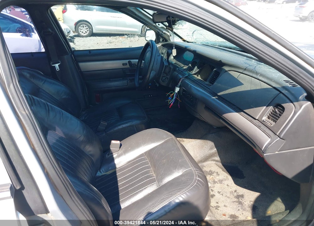 2006 FORD CROWN VICTORIA POLICE/POLICE INTERCEPTOR VIN: 2FAFP71W66X141785