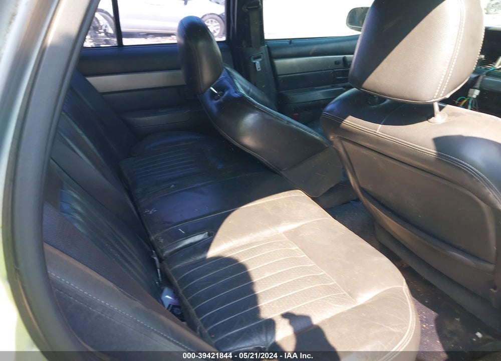 2006 FORD CROWN VICTORIA POLICE/POLICE INTERCEPTOR VIN: 2FAFP71W66X141785