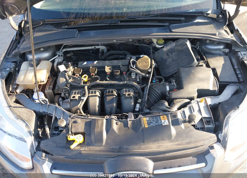 2014 FORD FOCUS SE VIN: 1FADP3F2XEL430685
