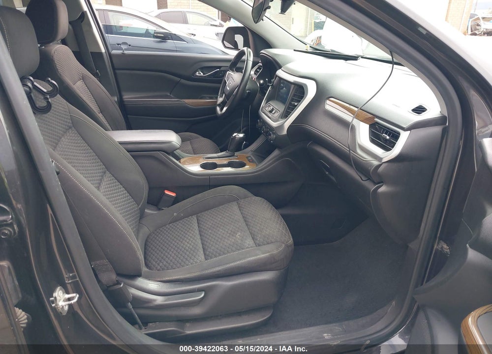 2018 GMC ACADIA SLE-1 VIN: 1GKKNKLAXJZ220421