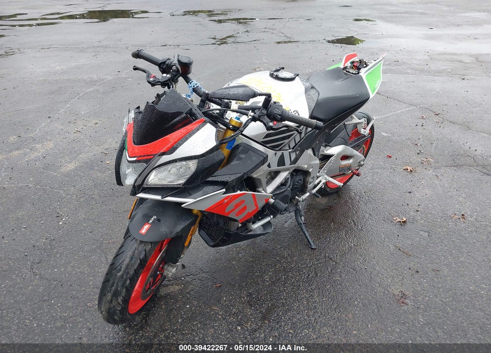 2017 APRILIA TUONO V4 1100 FACTORY VIN: ZD4KGUA0XHS000473