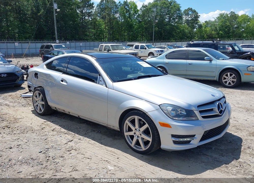 2013 MERCEDES-BENZ C 250 VIN: WDDGJ4HB1DF995230