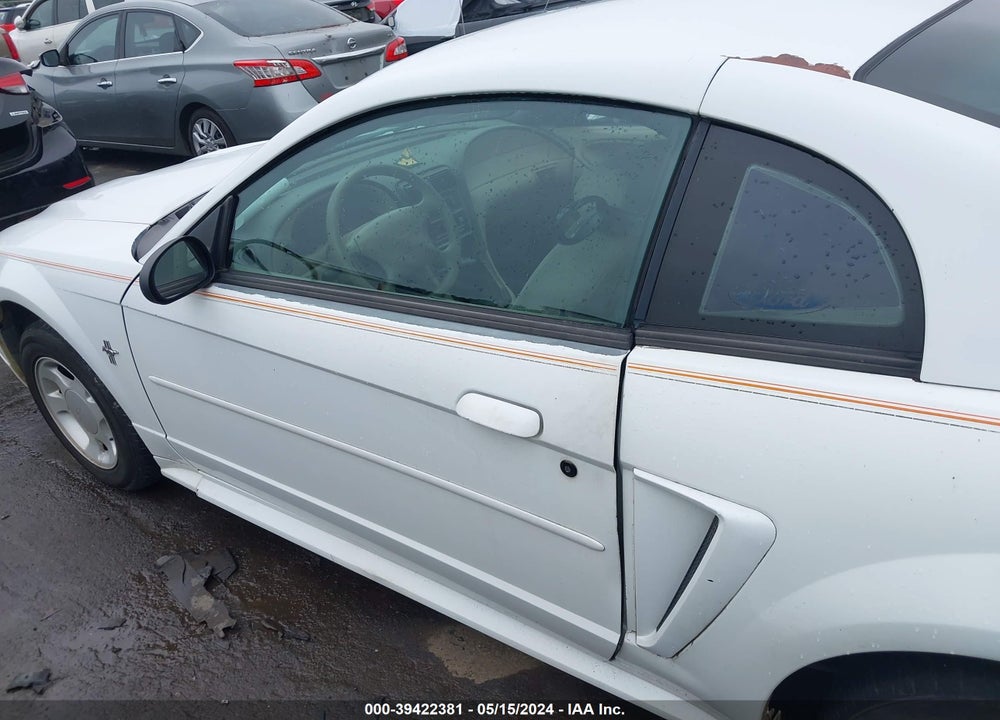 2000 FORD MUSTANG VIN: 1FAFP4046YF271160