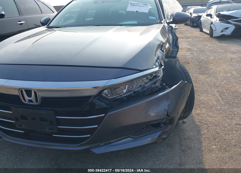 2022 HONDA ACCORD LX VIN: 1HGCV1F11NA007112