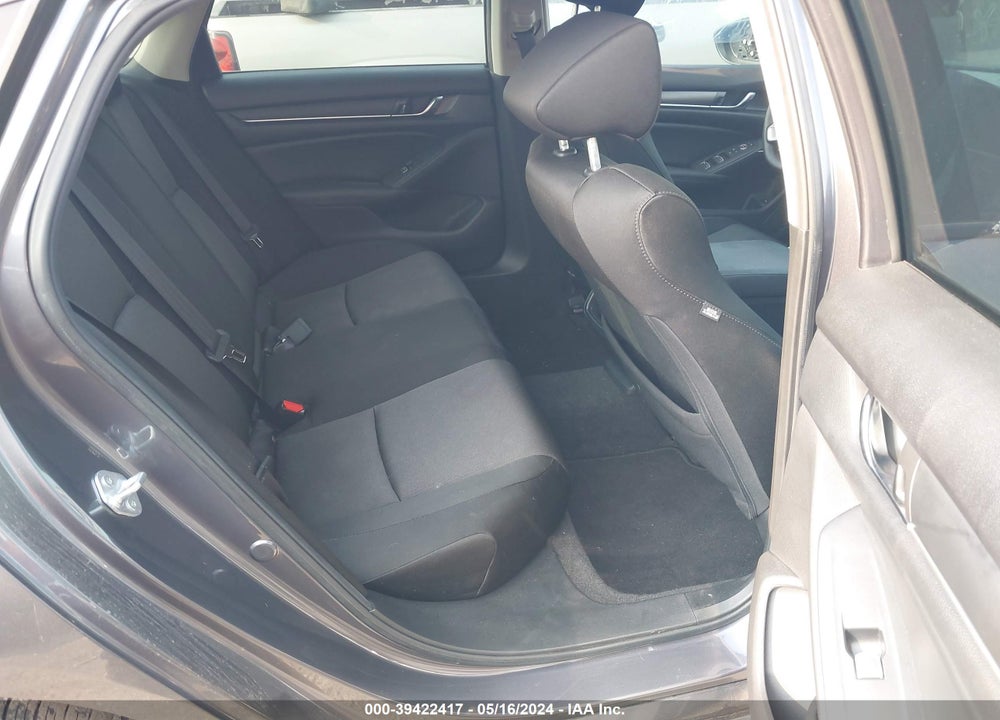 2022 HONDA ACCORD LX VIN: 1HGCV1F11NA007112