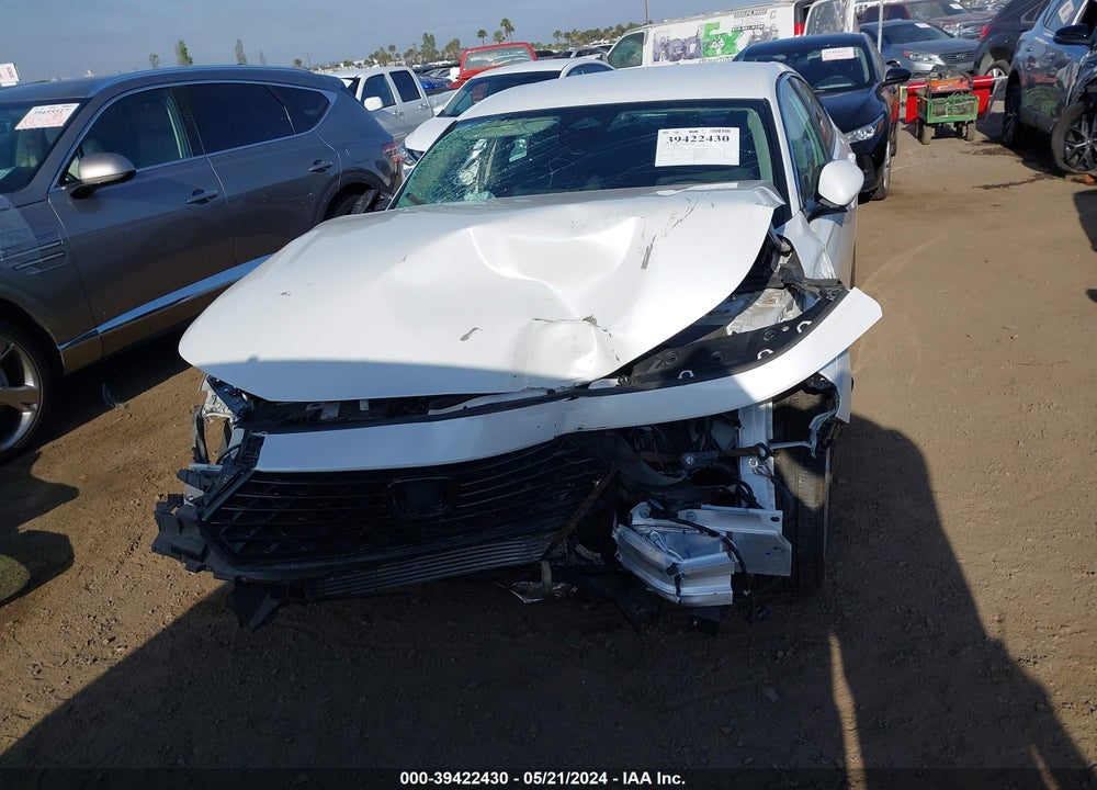 2024 HONDA ACCORD LX VIN: 1HGCY1F28RA019702