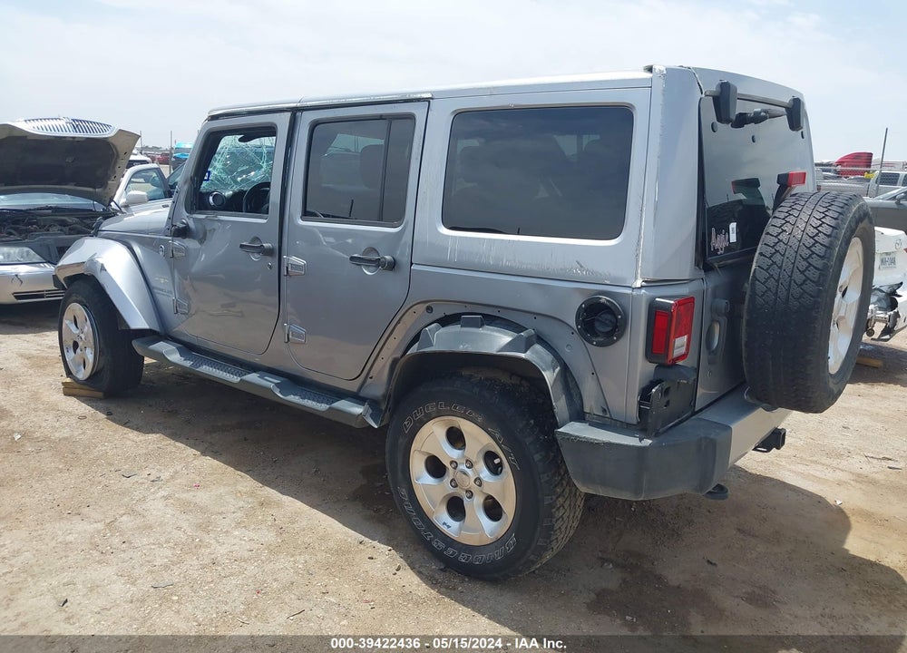 2015 JEEP WRANGLER UNLIMITED SAHARA VIN: 1C4BJWEG0FL751976