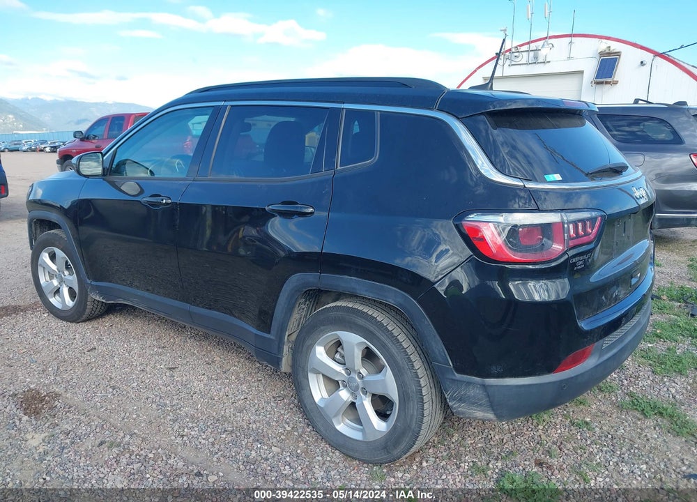 2018 JEEP COMPASS LATITUDE FWD VIN: 3C4NJCBBXJT300085