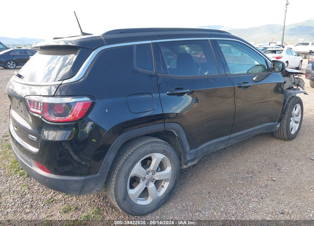 2018 JEEP COMPASS LATITUDE FWD VIN: 3C4NJCBBXJT300085