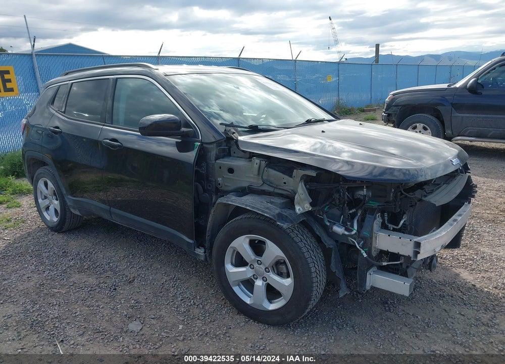 2018 JEEP COMPASS LATITUDE FWD VIN: 3C4NJCBBXJT300085