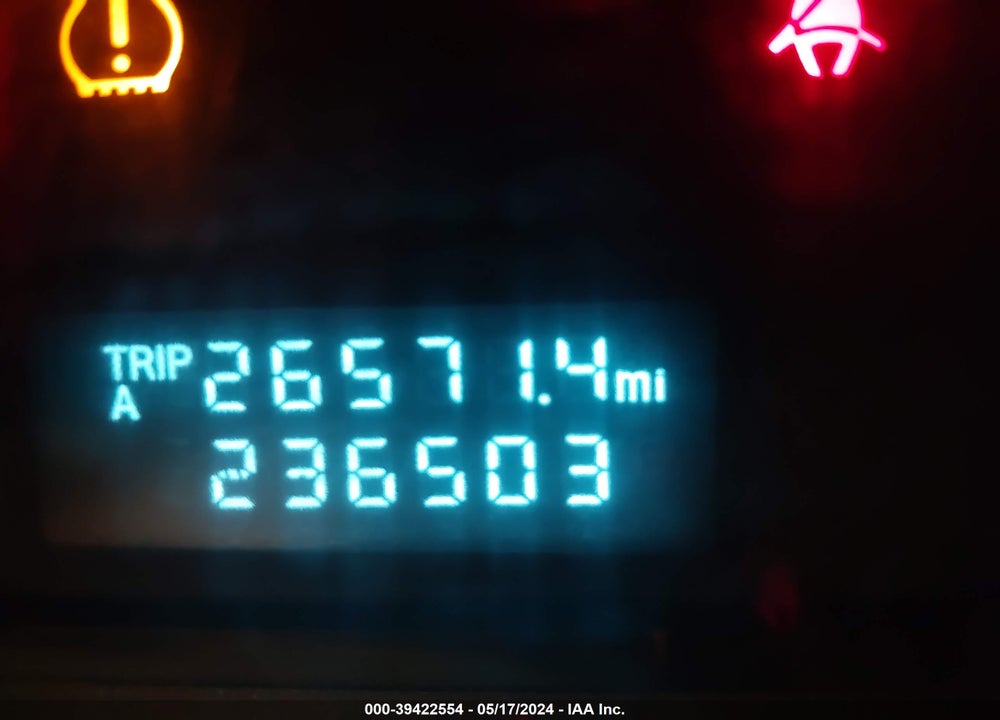 2008 MAZDA TRIBUTE I SPORT VIN: 4F2CZ02Z48KM15689