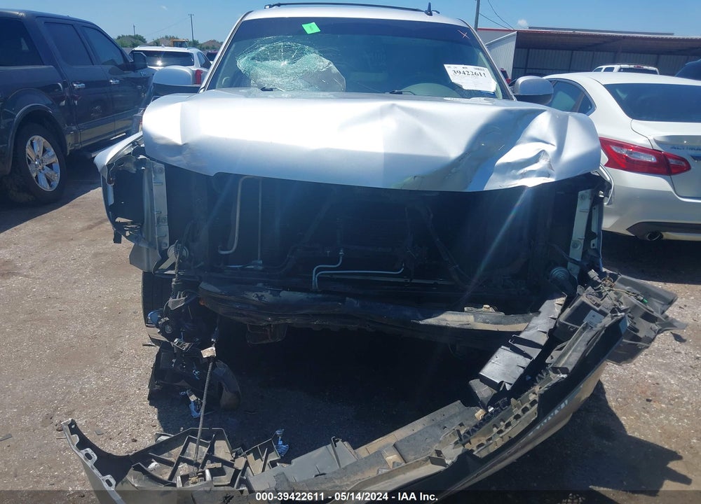 2014 CHEVROLET SUBURBAN 1500 LT VIN: 1GNSCJE09ER165733
