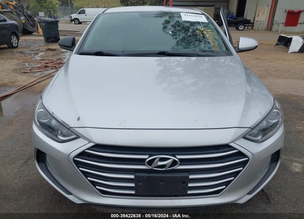 2018 HYUNDAI ELANTRA SEL VIN: 5NPD84LF9JH326918