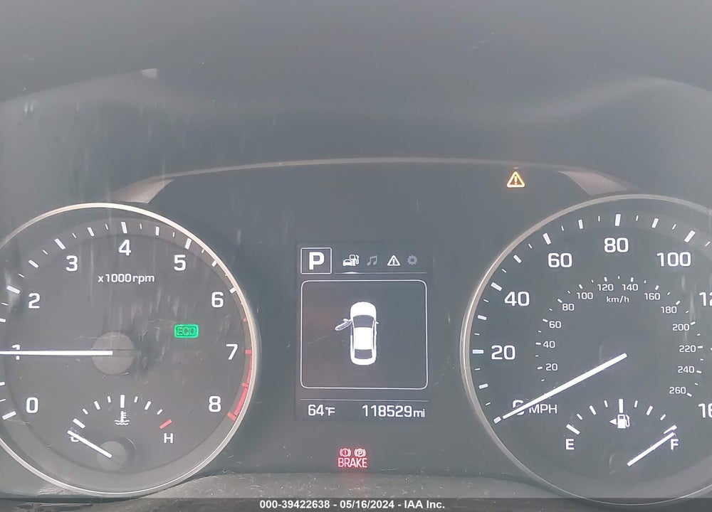 2018 HYUNDAI ELANTRA SEL VIN: 5NPD84LF9JH326918