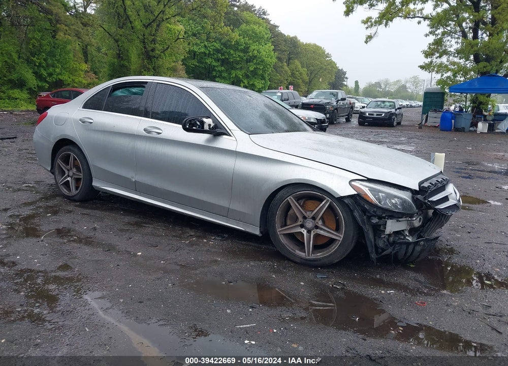 2016 MERCEDES-BENZ C 300 4MATIC/LUXURY 4MATIC/SPORT 4MATIC VIN: WDDWF4KB9GR161389