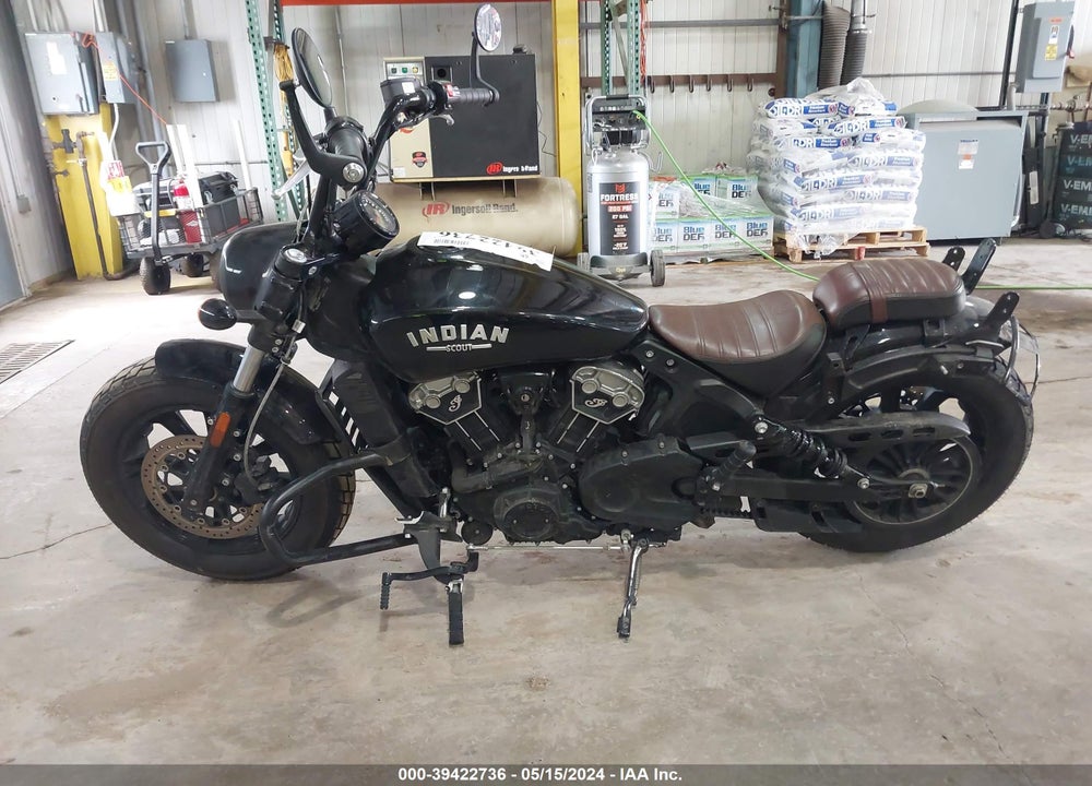 2023 INDIAN MOTORCYCLE CO. SCOUT BOBBER VIN: 56KMTB001P3191581