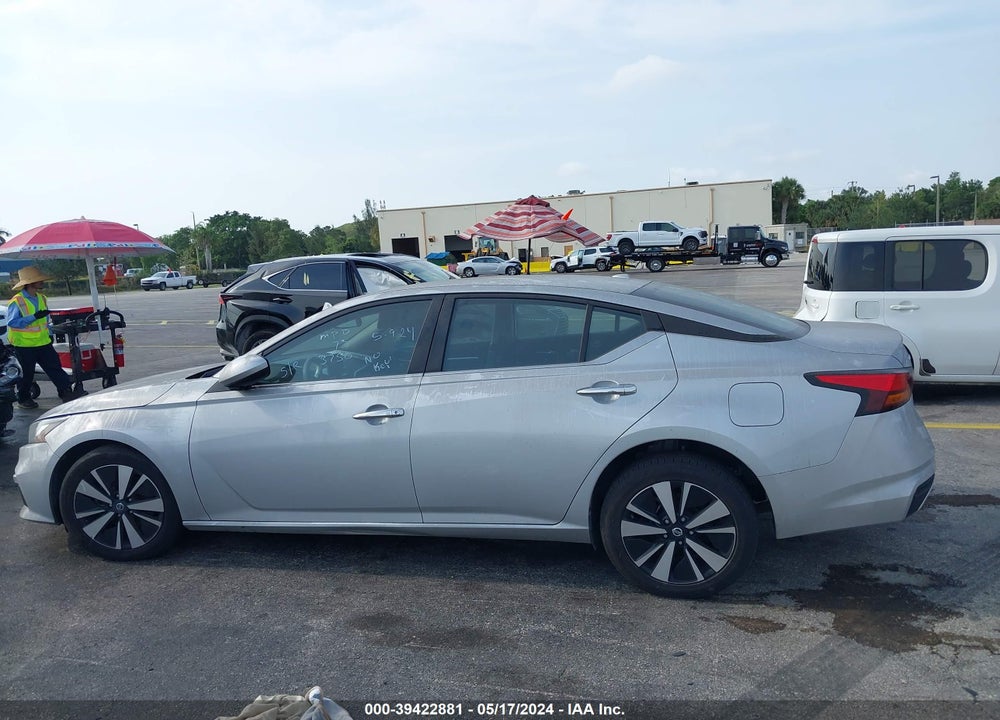 2021 NISSAN ALTIMA SV FWD VIN: 1N4BL4DV9MN363750