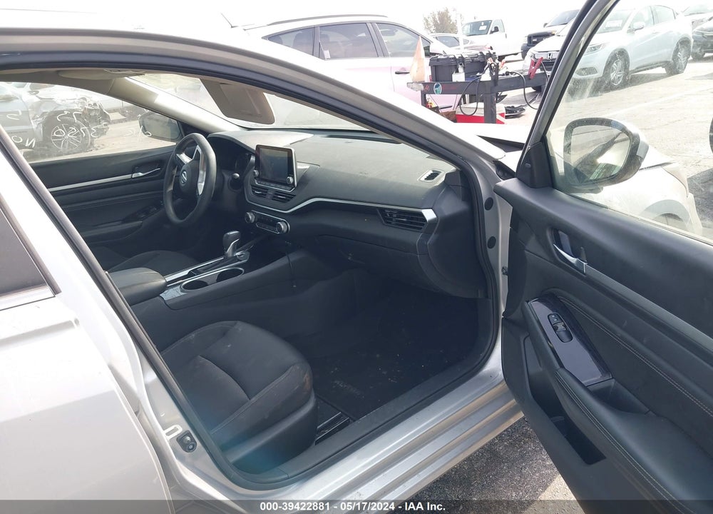 2021 NISSAN ALTIMA SV FWD VIN: 1N4BL4DV9MN363750