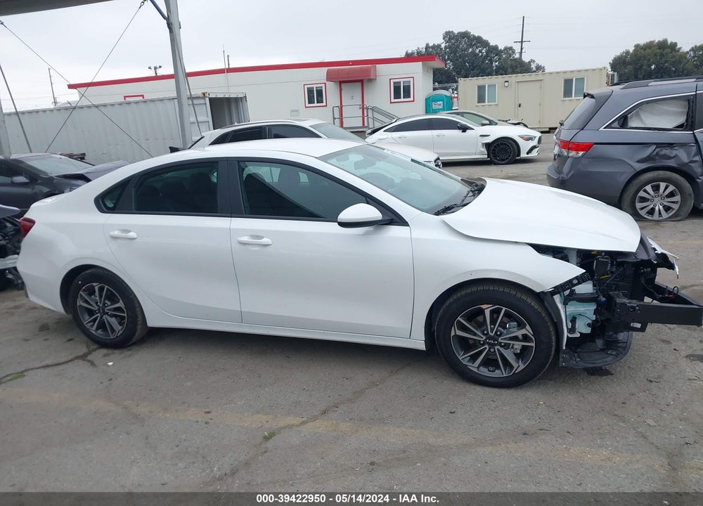 2024 KIA FORTE LXS VIN: 3KPF24AD0RE771995