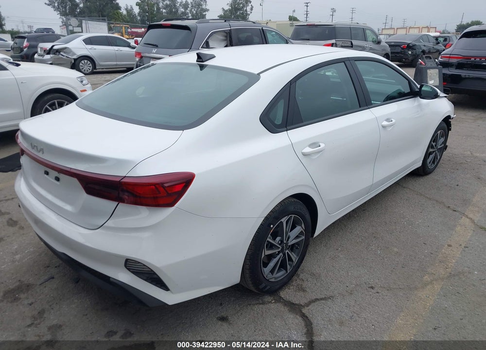 2024 KIA FORTE LXS VIN: 3KPF24AD0RE771995