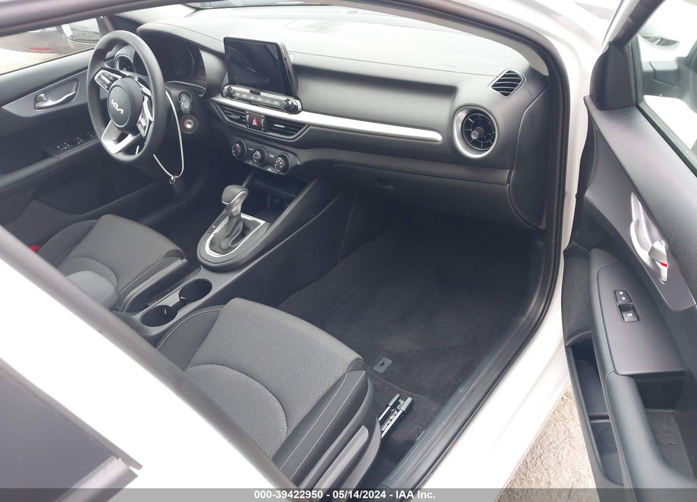 2024 KIA FORTE LXS VIN: 3KPF24AD0RE771995