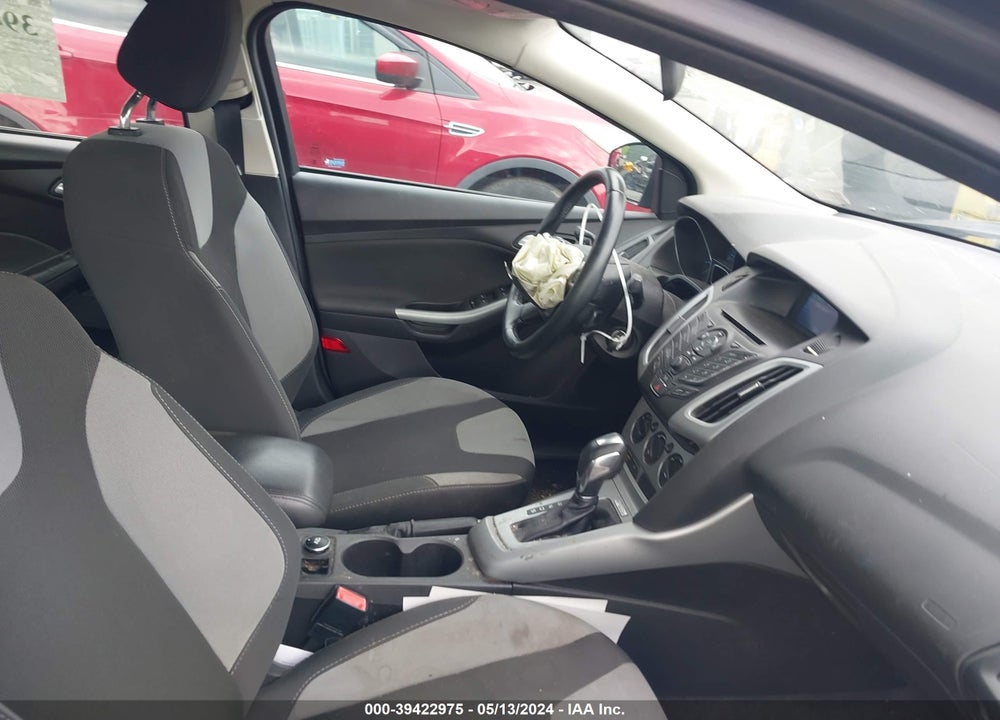 2012 FORD FOCUS SE VIN: 1FAHP3F28CL230161