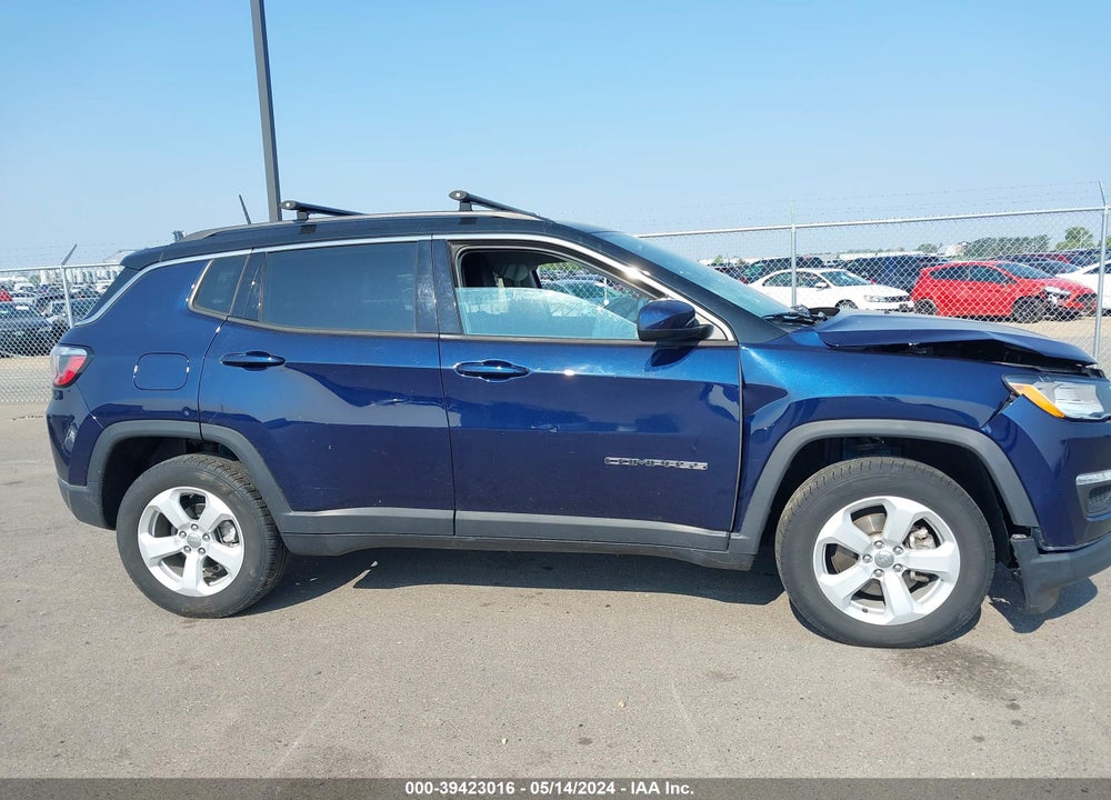2018 JEEP COMPASS LATITUDE 4X4 VIN: 3C4NJDBB1JT185480